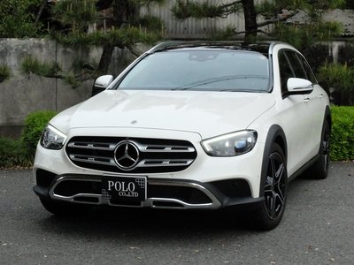 MERCEDES-BENZ E-CLASS - 2