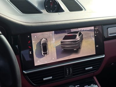 2022 Porsche CAYENNE thumbnail 17