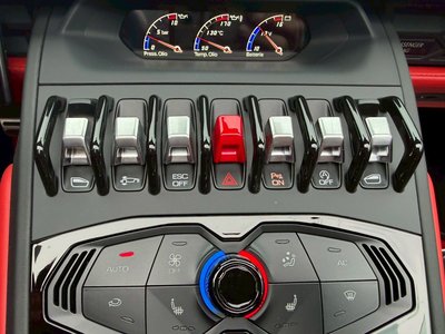 صورة مصغرة 39 لـ 2017 Lamborghini HURACAN SPYDER