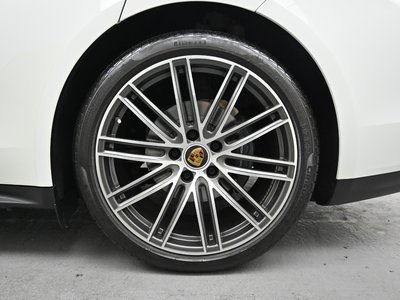 PORSCHE PANAMERA - 6