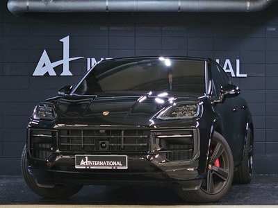 PORSCHE CAYENNE - 1