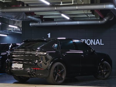 PORSCHE CAYENNE - 7