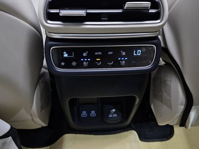 2024 Genesis GV80 缩略图 17