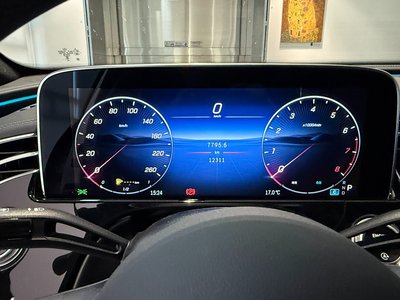 MERCEDES-BENZ E-CLASS - 10