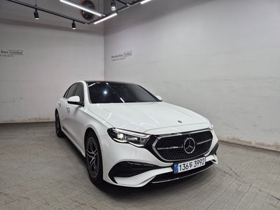 MERCEDES-BENZ E-CLASS - 5