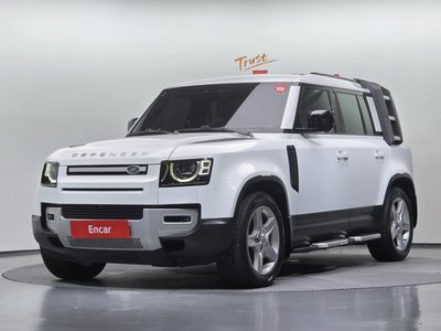 LAND ROVER DEFENDER - 1