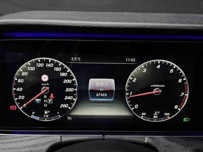 MERCEDES-BENZ E-CLASS - 8