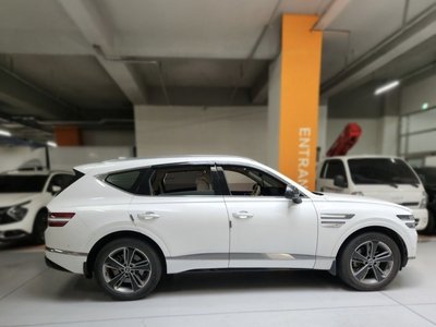 GENESIS GV80 - 4