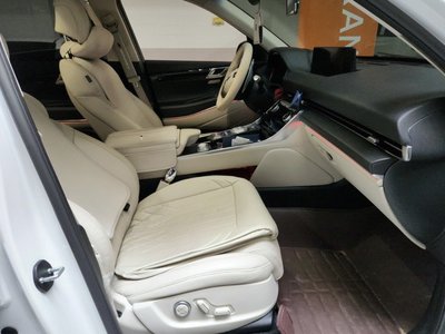GENESIS GV80 - 5
