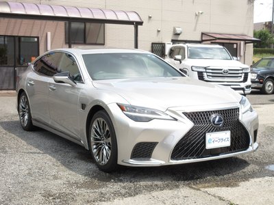 LEXUS LS - 7