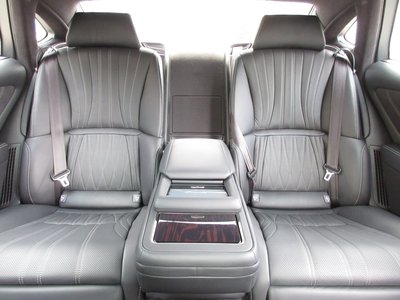 LEXUS LS - 10