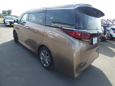 2024 Toyota ALPHARD 照片 7