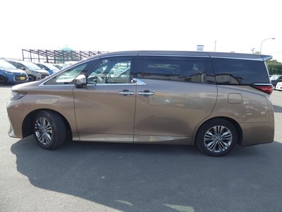 2024 Toyota ALPHARD 照片 8