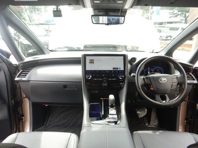TOYOTA ALPHARD - 7