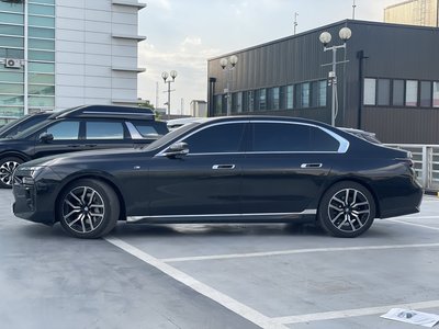 BMW 7 SERIES - 6
