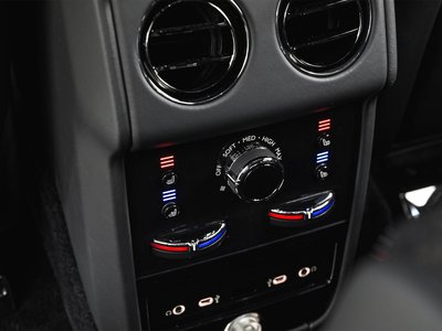 2025 ROLLS-ROYCE CULLINAN 缩略图 36
