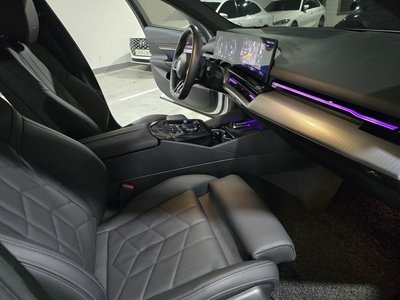 2023 BMW 5 SERIES — миниатюра 14