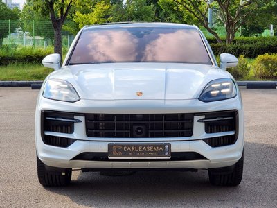 2025 Porsche CAYENNE 照片 4