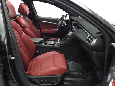 2023 Genesis THE NEW G70 thumbnail 18