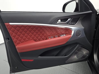 2023 Genesis THE NEW G70 thumbnail 14