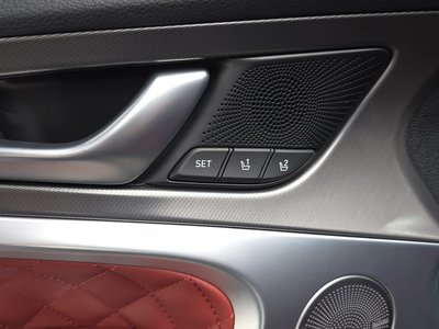 2023 Genesis THE NEW G70 thumbnail 25
