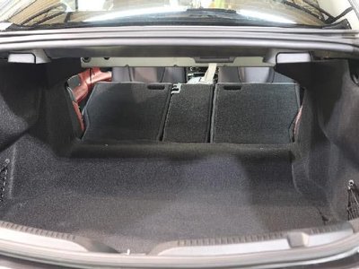 MERCEDES-BENZ E-CLASS - 7