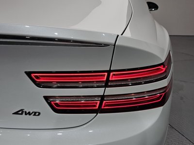 GENESIS G80 (RG3) - 10
