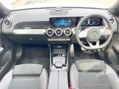 MERCEDES-BENZ GLB - 2