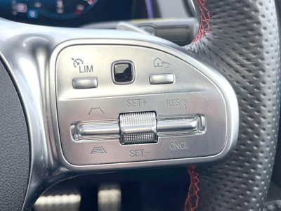 MERCEDES-BENZ GLB - 8