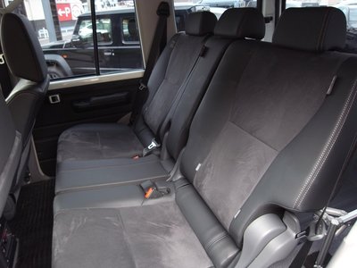 TOYOTA LAND CRUISER 70 - 4