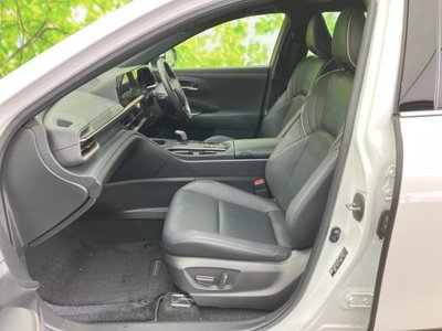 TOYOTA CROWN CROSSOVER - 6