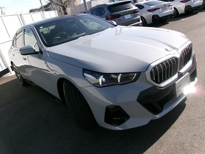 BMW 5 SERIES - 2