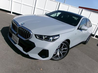 BMW 5 SERIES - 3