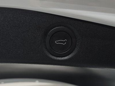 2026 Tesla MODEL 3 缩略图 33
