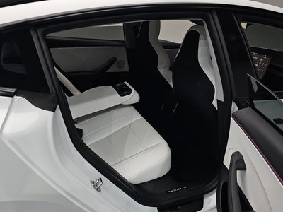 2026 Tesla MODEL 3 缩略图 18