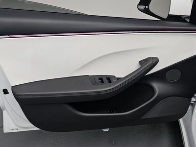 2026 Tesla MODEL 3 缩略图 14