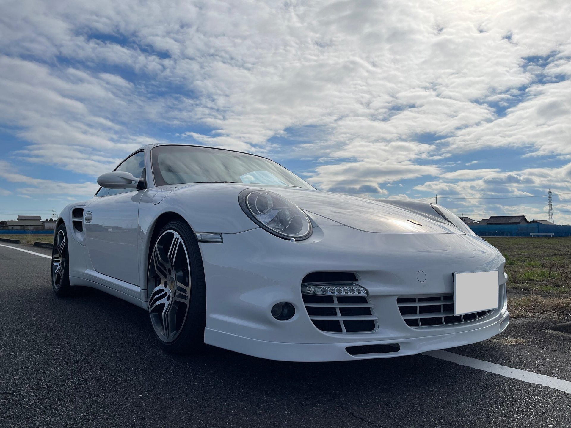 PORSCHE 911 - View 1