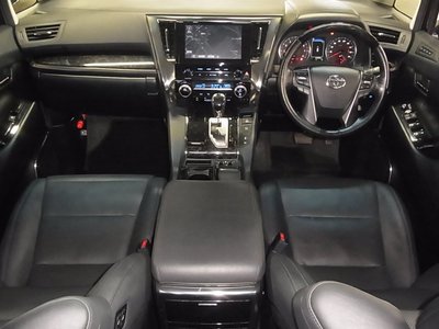 TOYOTA ALPHARD - 7