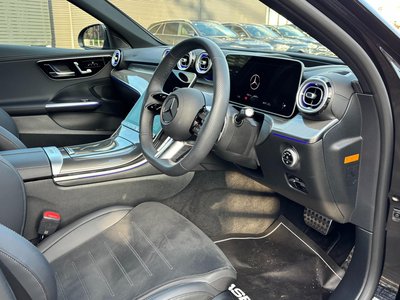2025 MERCEDES-BENZ C-CLASS photo 7