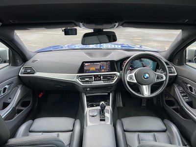 BMW 3 SERIES - 2