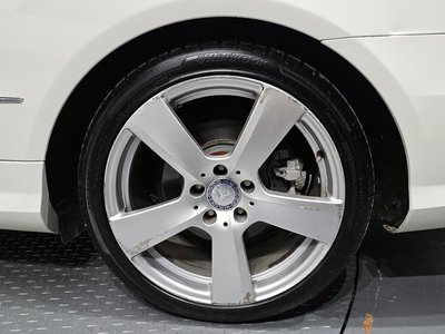 MERCEDES-BENZ E-CLASS - 8