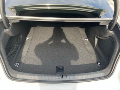 AUDI A6 - 10