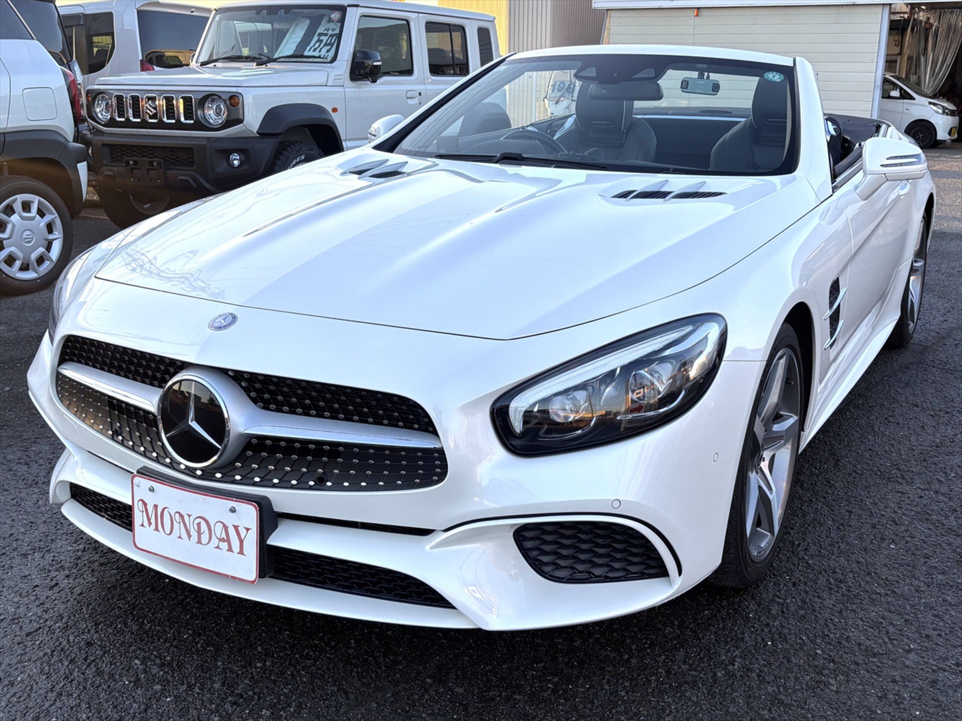 MERCEDES-BENZ SL - View 1