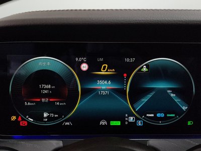 MERCEDES-BENZ CLS - 8