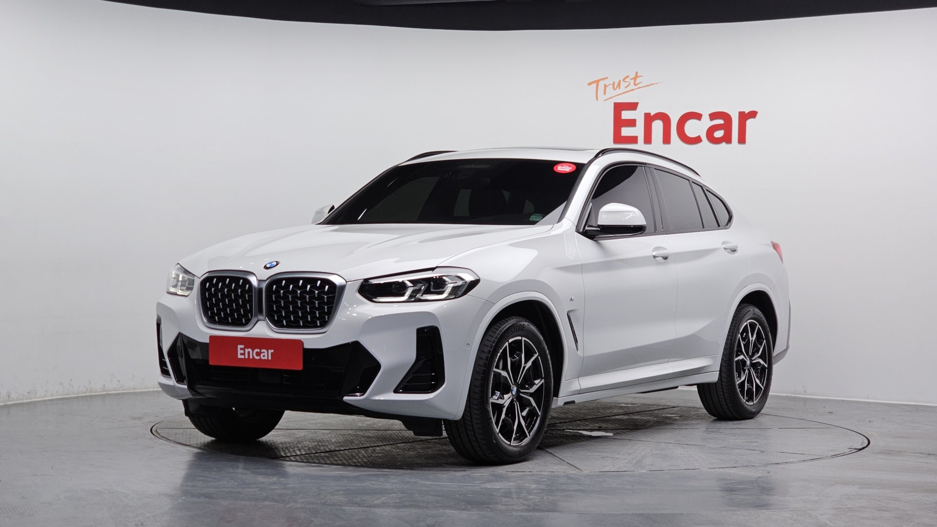 BMW X4 - View 1