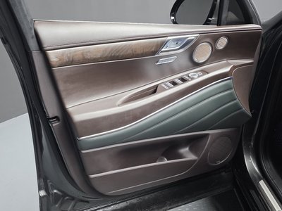 2023 Genesis GV80 — миниатюра 14