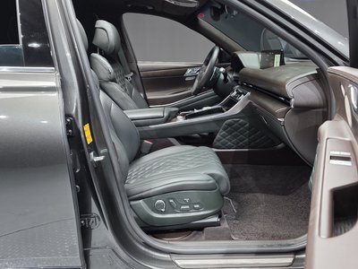 2023 Genesis GV80 — миниатюра 17