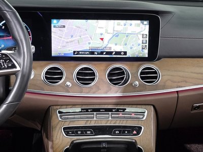 صورة مصغرة 12 لـ 2021 Mercedes-BENZ E-CLASS