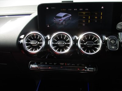 2023 Mercedes-BENZ GLA thumbnail 33