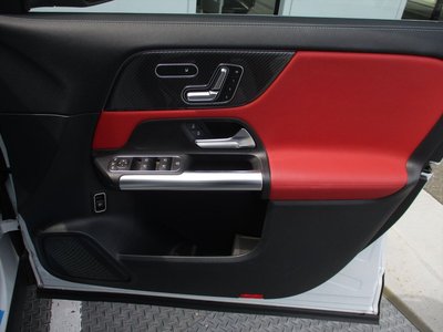 2023 Mercedes-BENZ GLA thumbnail 21